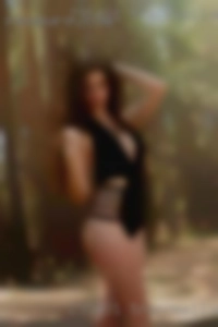 TraccMellow the ass with girls